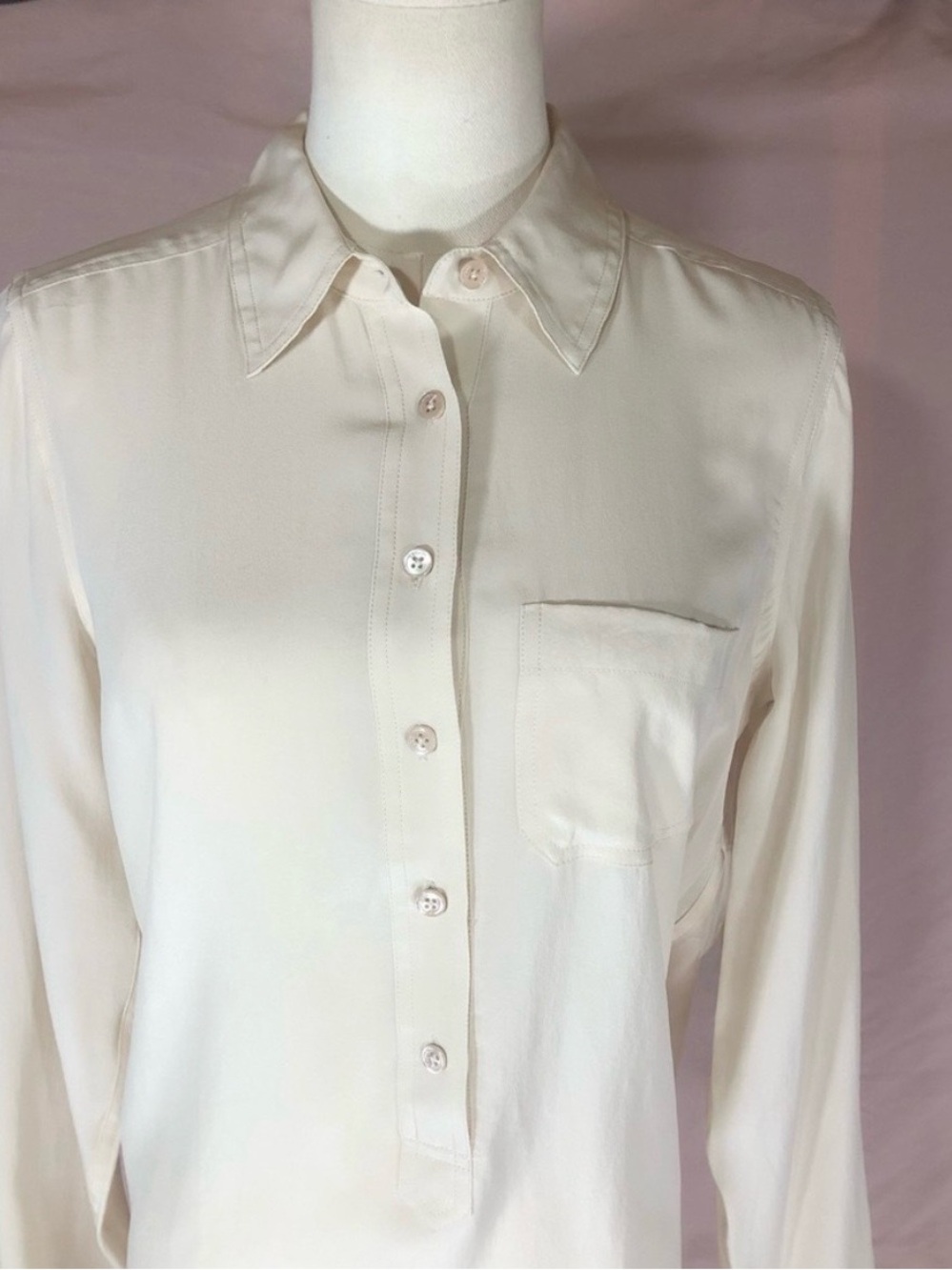 NWOT Equipment 100% Silk Cream Ivory Long-Sleeve Button-Front Collared Shirt - Picture 7 of 14
